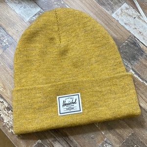 Hershel beanie never been worn
